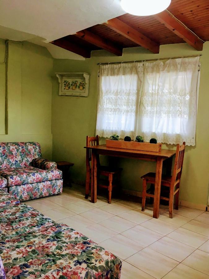 Retro Beach House Nea Peramos  Ngoại thất bức ảnh