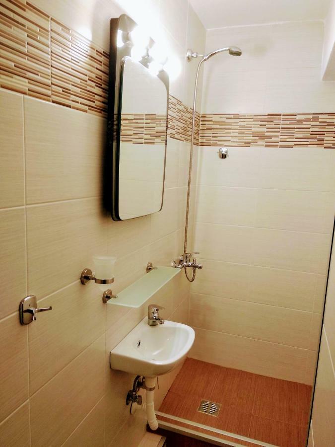 Retro Beach House Nea Peramos  Ngoại thất bức ảnh